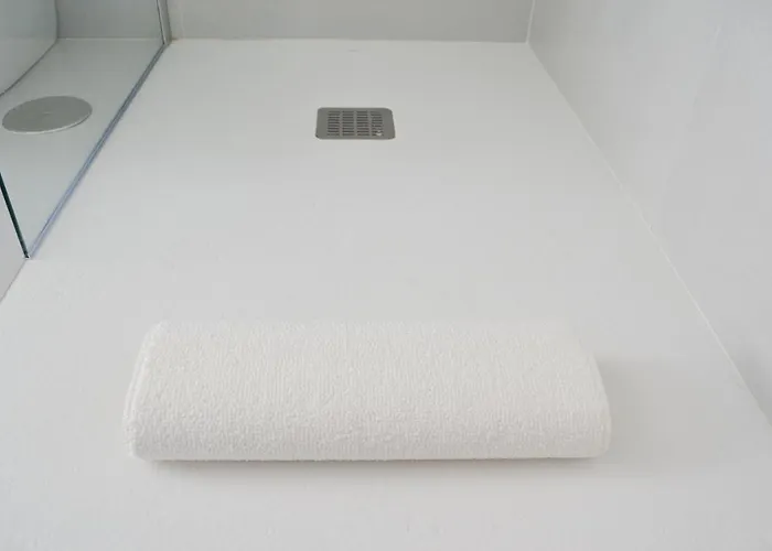 Con Bano Y Entrada Independiente *