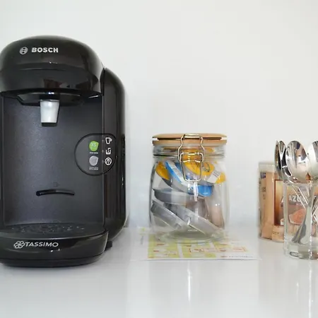 Con Bano Y Entrada Independiente Apartament *