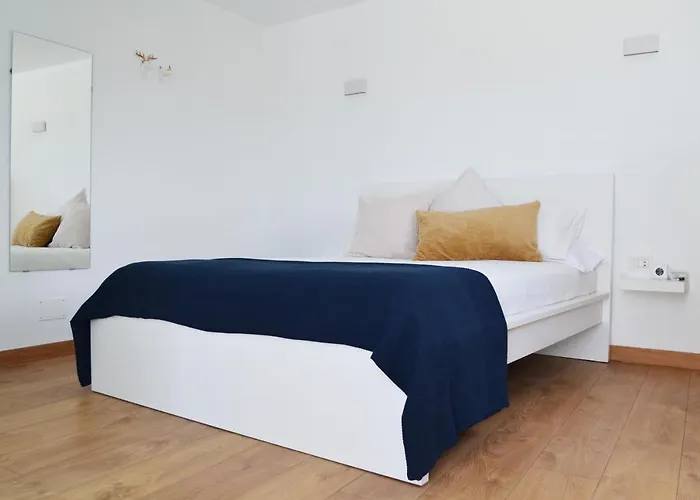 Con Bano Y Entrada Independiente * La Santa